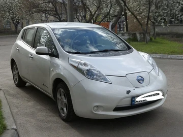 Авто Nissan 100Nx 2013 № 8769291
