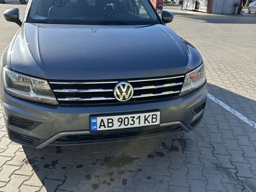 Авто Volkswagen Tiguan 2018 № 8769335