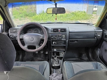 Авто Opel Vectra 1994 № 8769379