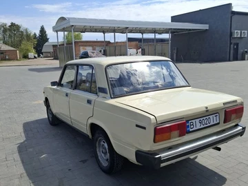 Авто ВАЗ 2105 1984 № 8769406