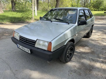 Авто ВАЗ 21099 2002 № 8769551