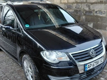 Авто Volkswagen Touran 2007 № 8769552