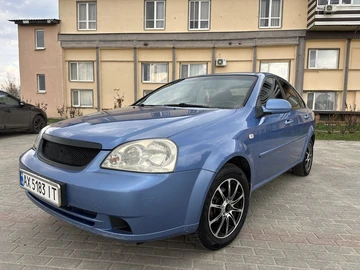 Авто Chevrolet Lacetti 2004 № 8769588