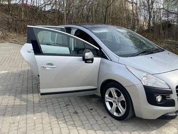 Авто Peugeot 3008 2014 № 8769604