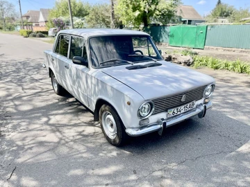 Авто ВАЗ 2101 1989 № 8769865