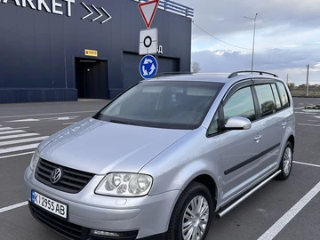 Авто Volkswagen Touran 2004 № 8770293