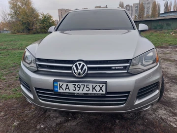 Авто Volkswagen Touareg 2011 № 8770389
