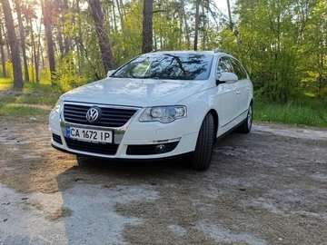 Авто Volkswagen Passat Variant 2009 № 8770401