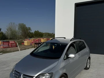 Авто Volkswagen Golf Plus 2008 № 8770412