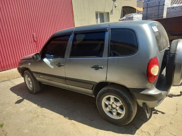 Авто Chevrolet Niva 2007 № 8770428