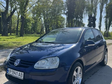 Авто Volkswagen Golf 2004 № 8770431