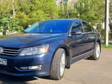 Авто Volkswagen Passat Sedan 2012 № 8770473