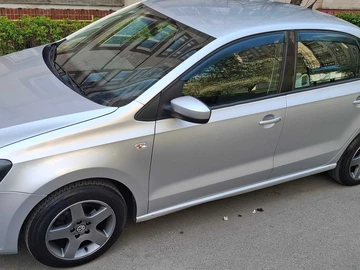 Авто Volkswagen Polo 2012 № 8770475