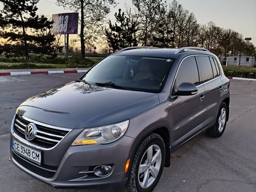 Авто Volkswagen Tiguan 2010 № 8770570