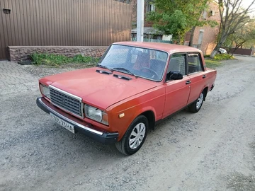 Авто ВАЗ 2107 1993 № 8770603