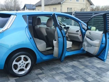 Авто Nissan Leaf 2012 № 8770618