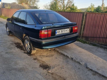 Авто Opel Vectra 1995 № 8770628