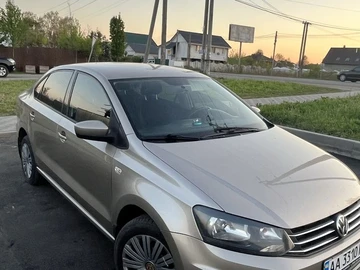 Авто Volkswagen Polo 2016 № 8770815