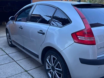 Авто Citroen C4 2005 № 8770827