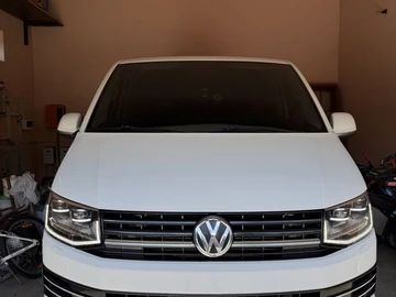 Авто Volkswagen Transporter 2015 № 8770880