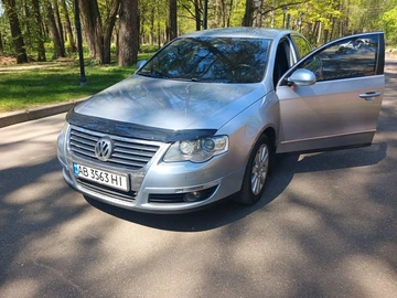Авто Volkswagen Passat Sedan 2005 № 8770888