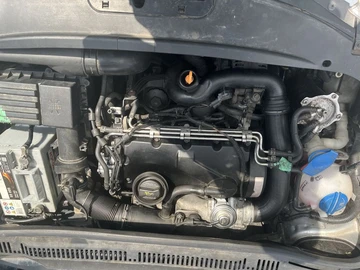 Авто Volkswagen Touran 2004 № 8771096