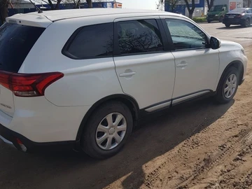 Авто Mitsubishi Outlander 2016 № 8771098