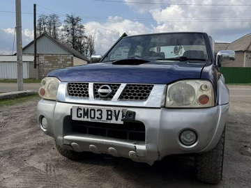 Авто Nissan Navara 2005 № 8771150