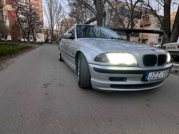 Авто BMW 1 Серия 2001 № 8771161