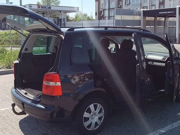 Авто Volkswagen Touran 2006 № 8771169