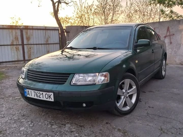 Авто Volkswagen Passat Sedan 1999 № 8771270