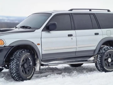 Авто Mitsubishi Pajero Sport 2000 № 8771300