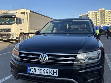 Авто Volkswagen Tiguan 2017 № 8771366