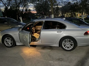 Авто BMW 7 Серия 2004 № 8771437
