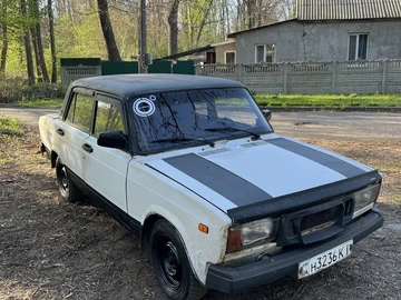 Авто ВАЗ 2105 1984 № 8771459
