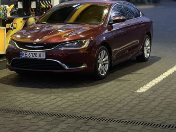 Авто Chrysler 200 2014 № 8771885