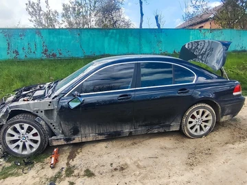 Авто BMW 7 Серия 2001 № 8772150