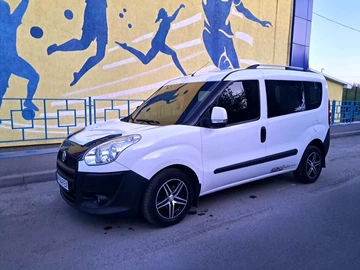 Авто Fiat Doblo 2010 № 8772267