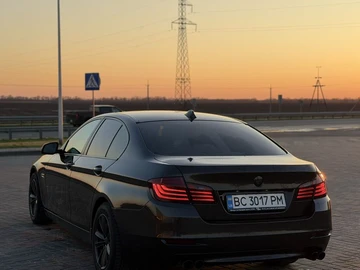 Авто BMW 5 Серия 2015 № 8772295