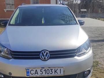 Авто Volkswagen Touran 2012 № 8772341