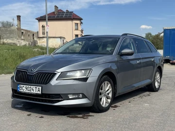 Авто Skoda Superb 2019 № 8772343