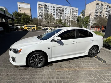 Авто Mitsubishi Lancer 2016 № 8772357