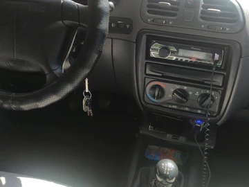 Авто Daewoo Nubira 1998 № 8772378