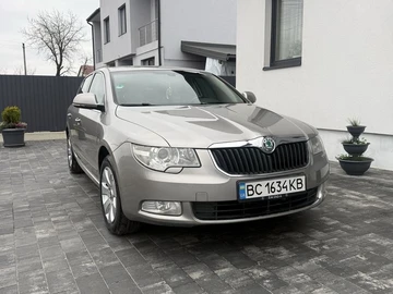 Авто Skoda Superb 2009 № 8772524