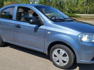 Авто Chevrolet Aveo 2007 № 8772532