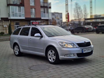 Авто Skoda Octavia 2013 № 8772560