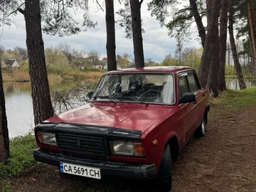 Авто ВАЗ 2107 1989 № 8772568