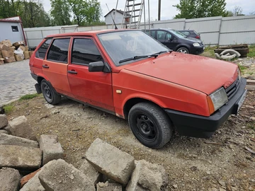 Авто ВАЗ 2109 1993 № 8772574