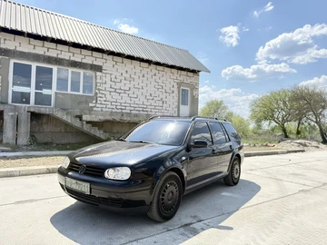 Авто Volkswagen Golf 2002 № 8772701