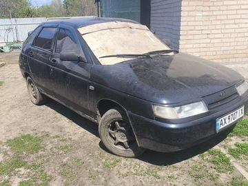 Авто ВАЗ 2112 2004 № 8772807